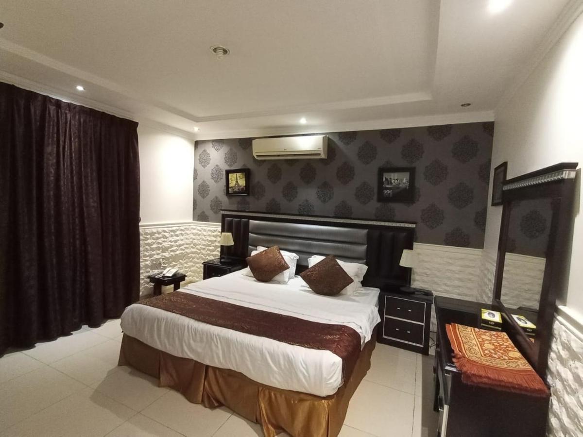 Celine Al Motamaiza Furnished Apartment Jiddah Esterno foto