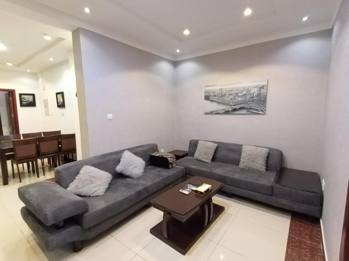 Celine Al Motamaiza Furnished Apartment Jiddah Esterno foto